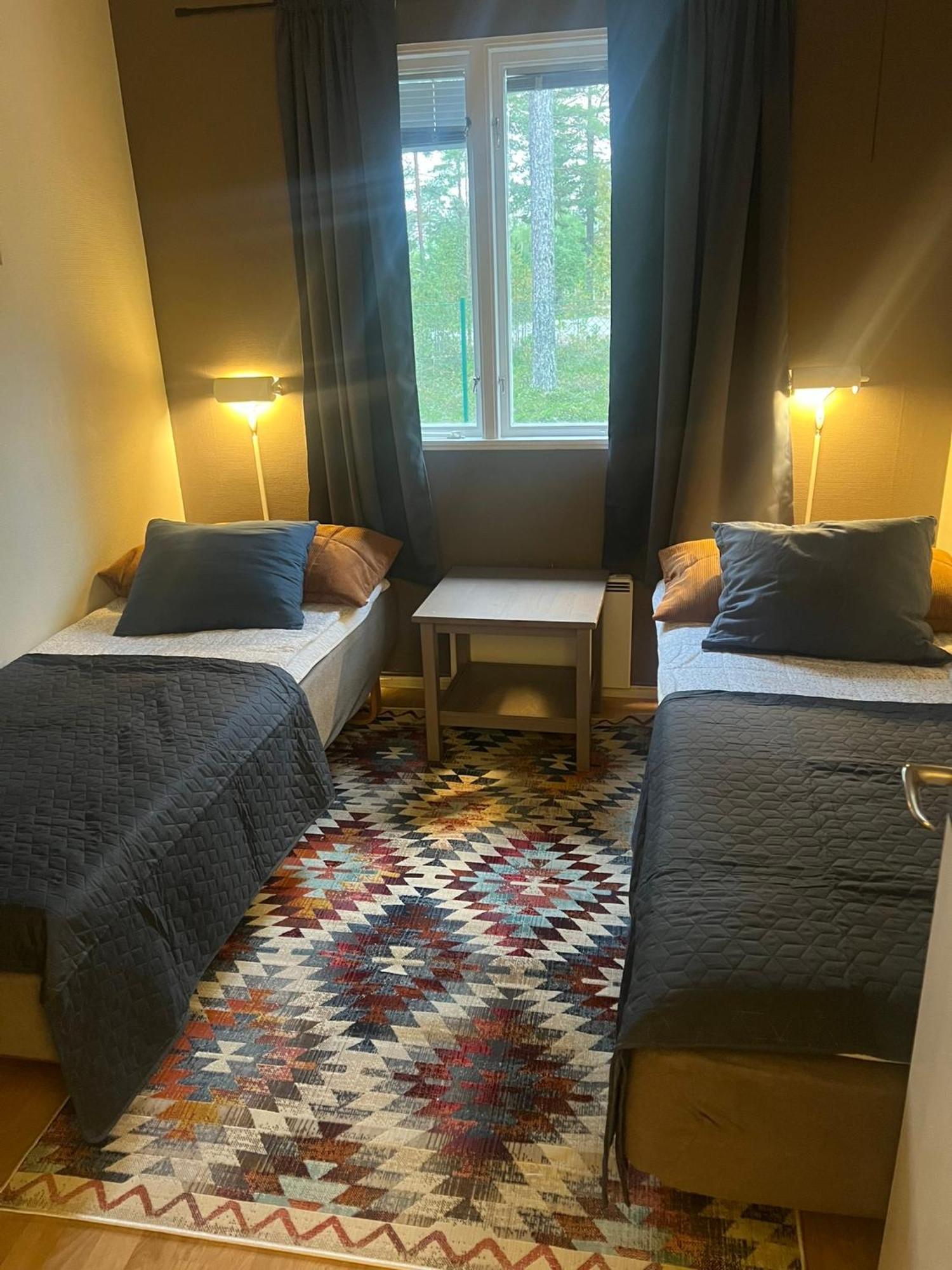 Hostel Hudiksvall Malnbaden Camping Esterno foto